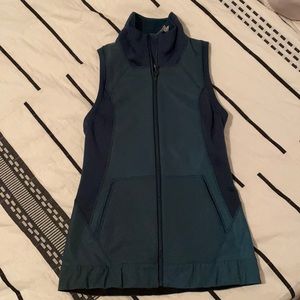 Lululemon running vest